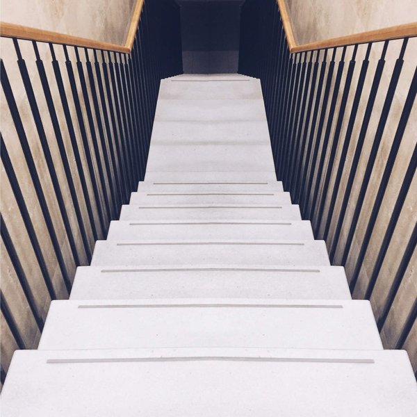 Pourquoi opter pour la fabrication d'escaliers sur-mesure ?